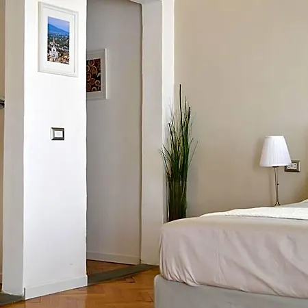 Bed & Breakfast Domus Duomo 3*
