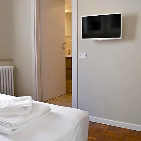 Bed & Breakfast Domus Duomo 3*