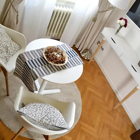 Alojamento de Acomodação e Pequeno-almoço Domus Duomo