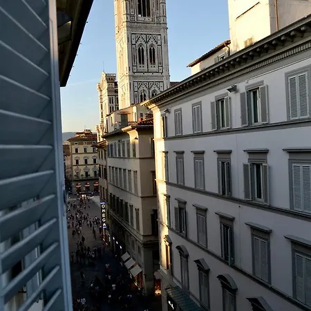 Domus Duomo Alojamento de Acomodação e Pequeno-almoço Florença